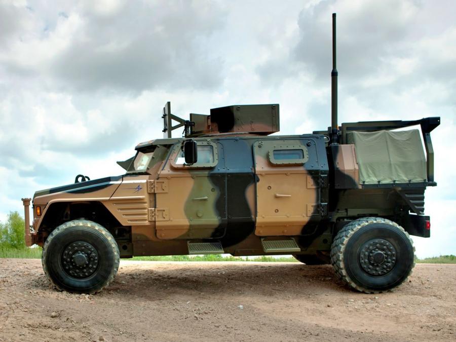  Lockheed Martin JLTV 2010 года  (фото 6 из 8)